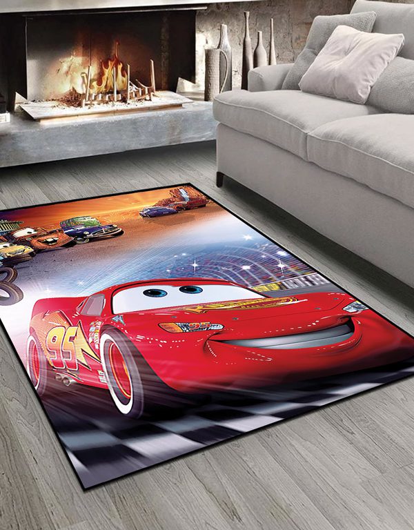 فرش چاپی طرح مک کوئین در مسابقه رالی