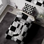 ست خواب پسرانه فوتبالی طرح یوونتوس با زمینه شطرنجی