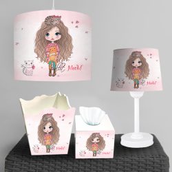 ست اکسسوری اتاق کودک دختر طرح دخترک و بچه گربه با زمینه صورتی روشن