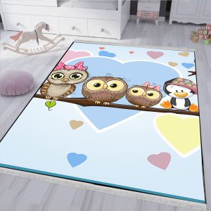 فرشینه طرح چغد ها و پنگوئم با زمینه قلبی و آبی روشین