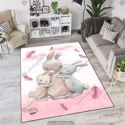فرش چاپی طرح کودکانه خرگوش ها در آغوش هم زمینه پر صورتی