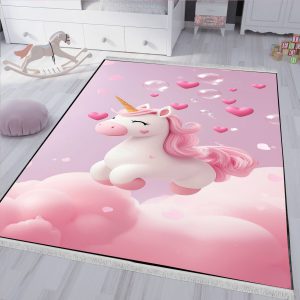 فرش اتاق کودک دختر طرح اسب تکشاخ صورتی